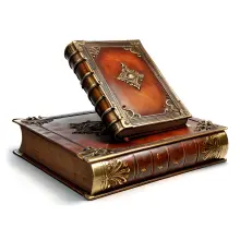 Книги в шкіряній палітурці