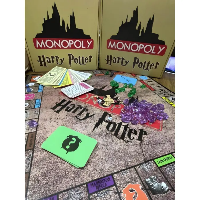 Настільна гра Монополія Гаррі Поттер російською мовою (Monopoly Harry Potter)
