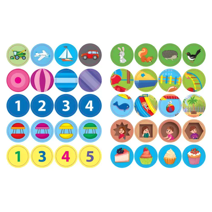 Книга. Пригоди з наліпками. "На прогулянці" (9786175442883)