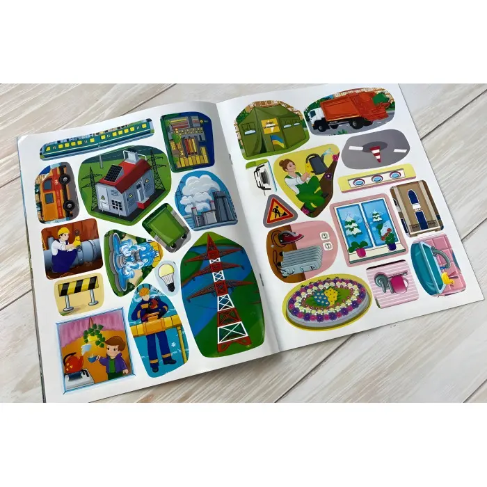 Наша Україна. Наліпки із завданнями. Рятівники міста