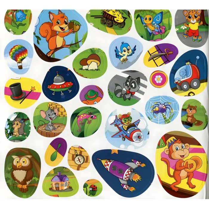 Знайди відмінності з наліпками. Єнот