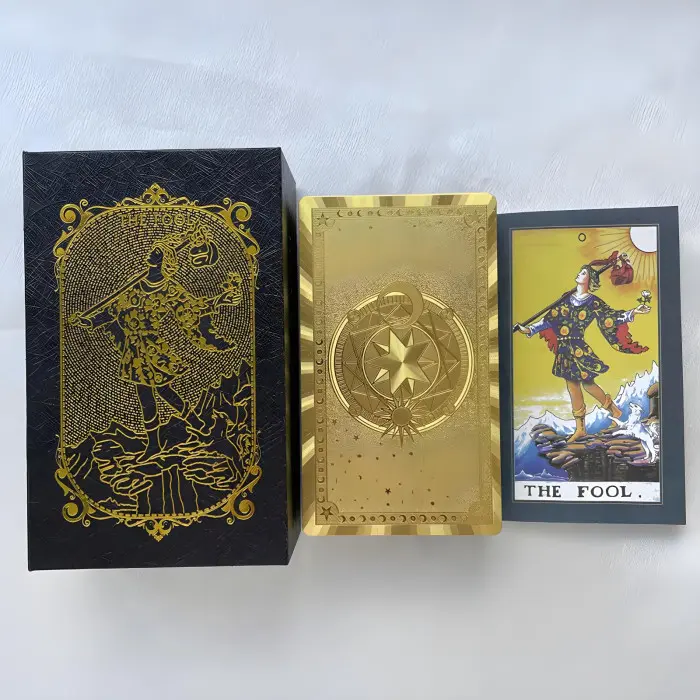 Таро Вейта Пластик (Universal Tarot) із золотом