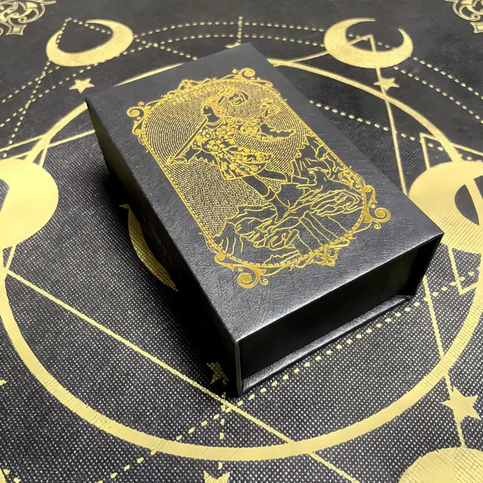 Таро Вейта Пластик (Universal Tarot) із золотом