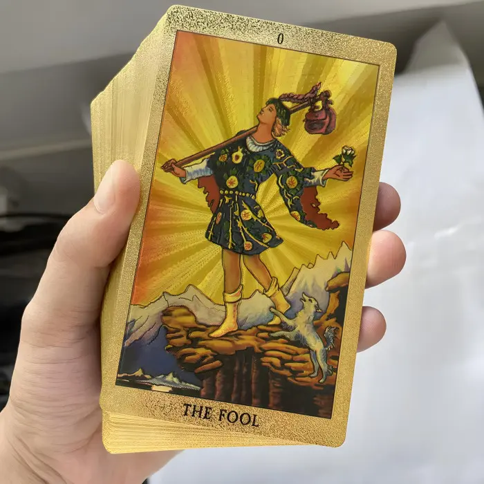 Таро Вейта Пластик (Universal Tarot) із золотом