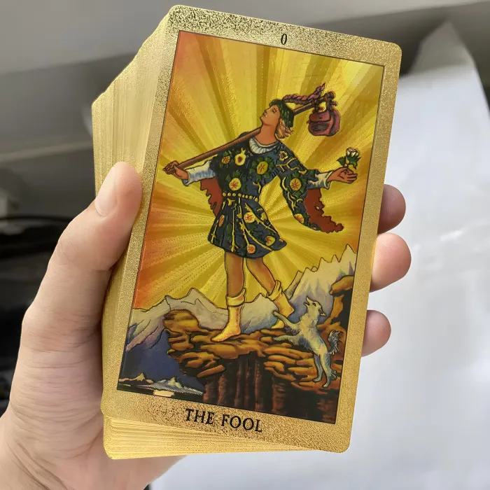 Таро Вейта Пластик (Universal Tarot) із золотом